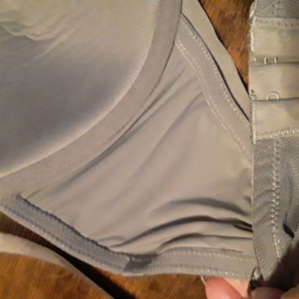NWOT 38DD Simply Vera Grey Gorgeous Padded underwire Bra - Picture 16 of 16